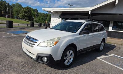 2014 Subaru Outback Base W O