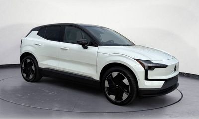2026 Volvo EX30 Ultra