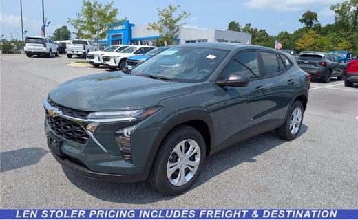 2026 Chevrolet Trax LS