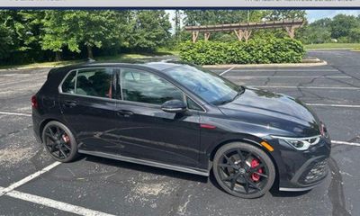 2024 Volkswagen Golf GTI 380 S