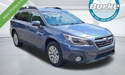 2018 Subaru Outback Premium ES