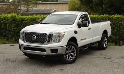 2017 Nissan Titan SV Single CAB