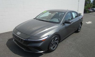 2025 Hyundai Elantra