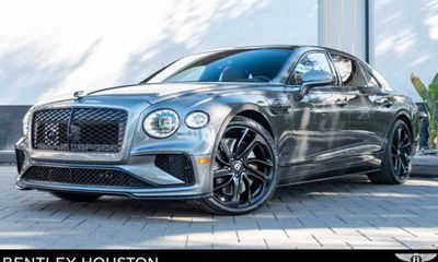 2025 Bentley Flying Spur Speed