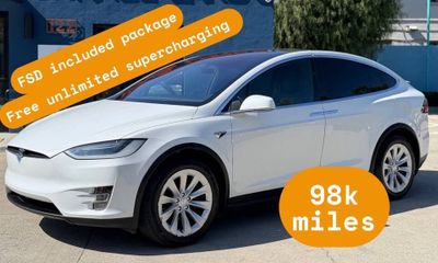 2017 Tesla Model X 90d