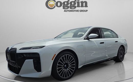 2026 BMW 750E xDrive
