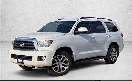 2017 Toyota Sequoia SR5 Grade