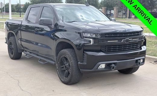 2021 Chevrolet Silverado RST
