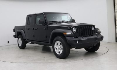 2020 Jeep Gladiator Sport