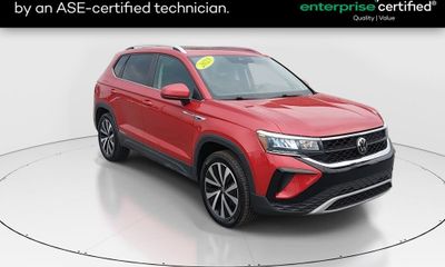 2023 Volkswagen Taos 4MOTION SE