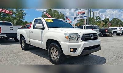 2013 Toyota Tacoma Delux