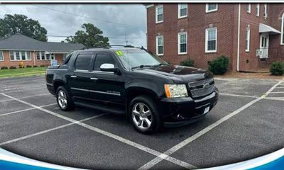 2011 Chevrolet Avalanche LTZ