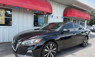 2021 Nissan Altima SV