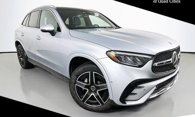 2026 Mercedes-Benz GLC-Class GLC300