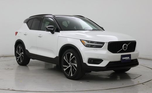 2022 Volvo XC40