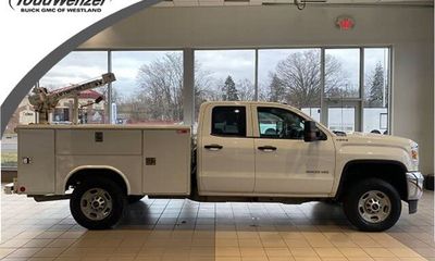 2019 GMC Sierra HD Fleet Base