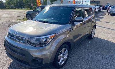 2019 Kia Soul Base