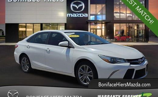 2016 Toyota Camry SE