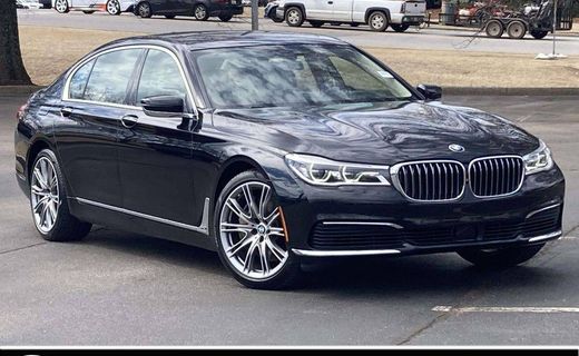 2019 BMW 750I