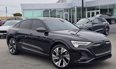 2024 Audi Q8 Prestige