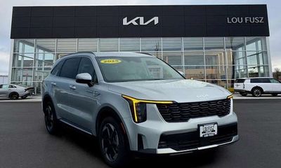 2025 Kia Sorento EX