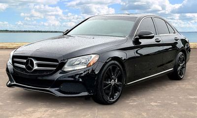 2018 Mercedes-Benz C-Class C300