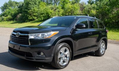 2015 Toyota Highlander Base Hybrid