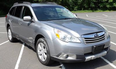 2011 Subaru Outback Limited 6CD HK