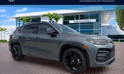 2026 Volkswagen Tiguan SE Black