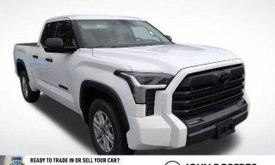 2022 Toyota Tundra SR5