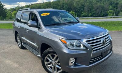 2015 Lexus LX 570