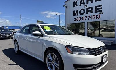2014 Volkswagen Passat SE