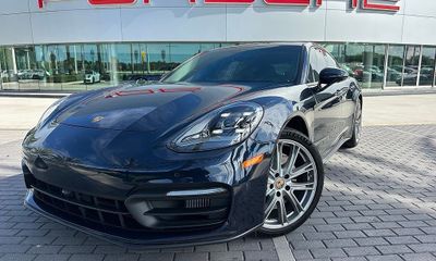 2021 Porsche Panamera 4