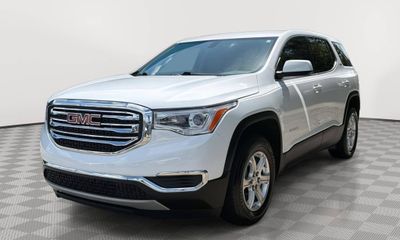 2019 GMC Acadia SLE 1