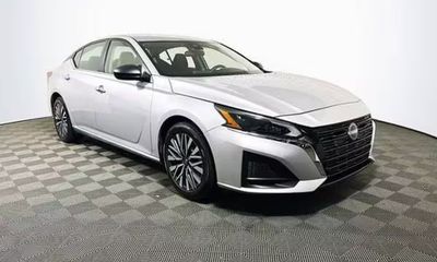 2024 Nissan Altima SV