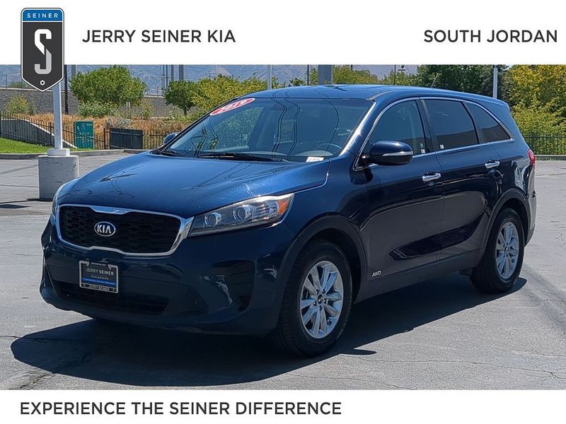 2019 Kia Sorento — a typically priced live listing