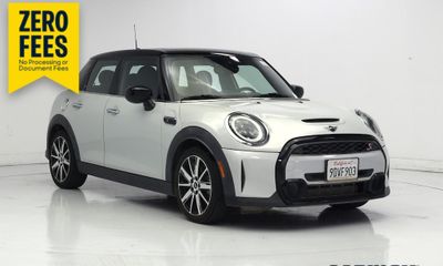 2023 Mini Hardtop S Hatchback