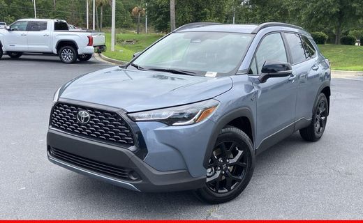 2025 Toyota Corolla Cross LE