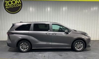 2026 Toyota Sienna XSE