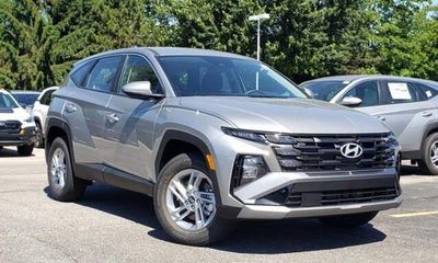 2026 Hyundai Tucson SE