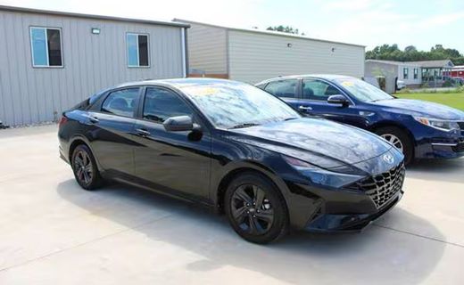2022 Hyundai Elantra SEL