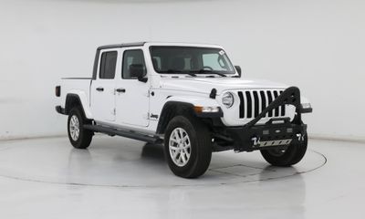 2023 Jeep Gladiator Sport