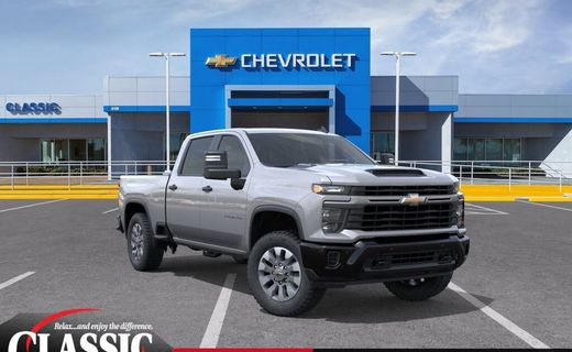 2026 Chevrolet Silverado HD Custom
