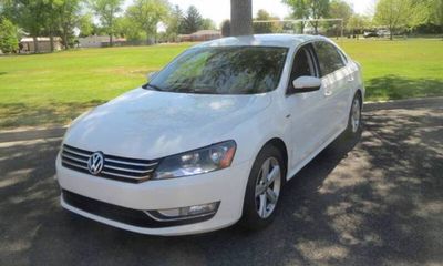 2015 Volkswagen Passat S
