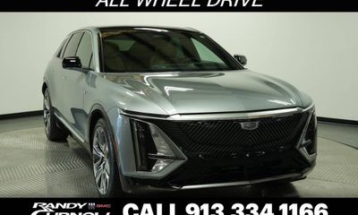 2026 Cadillac Lyriq Signature Luxury