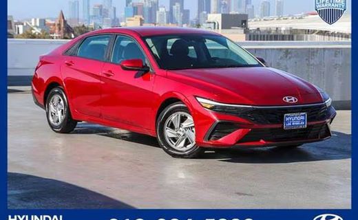 2025 Hyundai Elantra SE