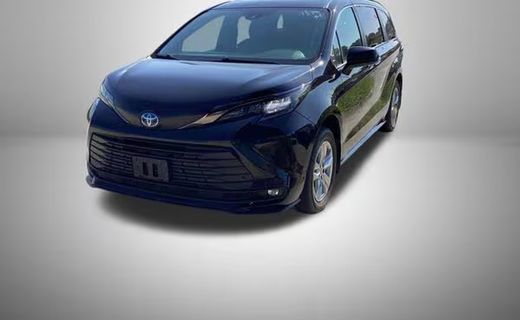 2022 Toyota Sienna XLE