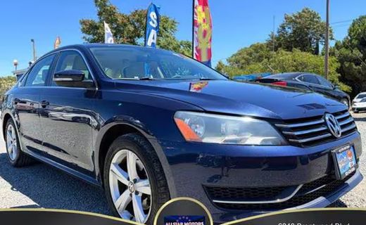 2012 Volkswagen Passat SE