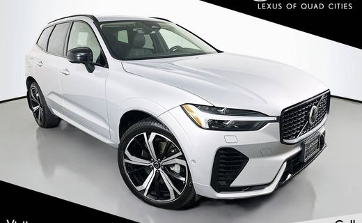 2024 Volvo XC60 Ultimate Dark