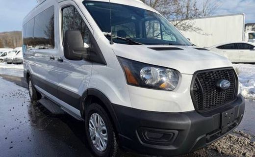 2023 Ford Transit Medium Roof